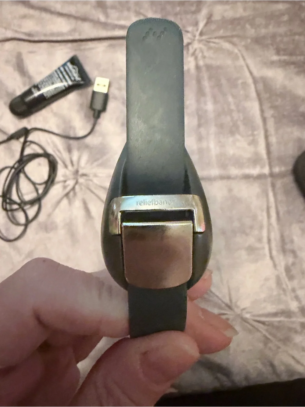 N/A black wearable
